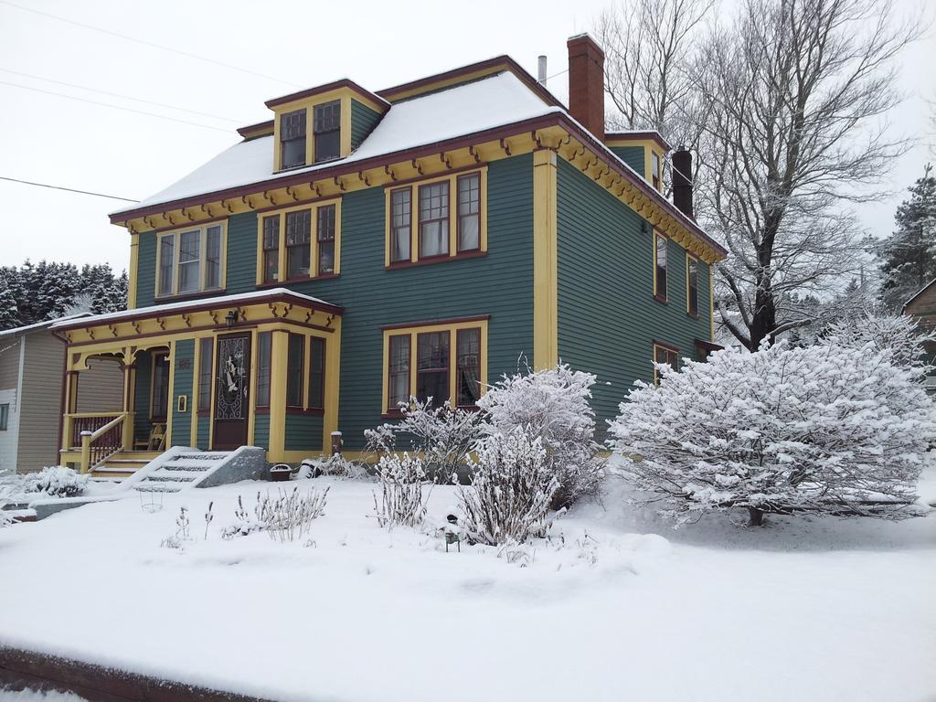 The Spaniards Room Heritage Home Spaniards Bay 외부 사진