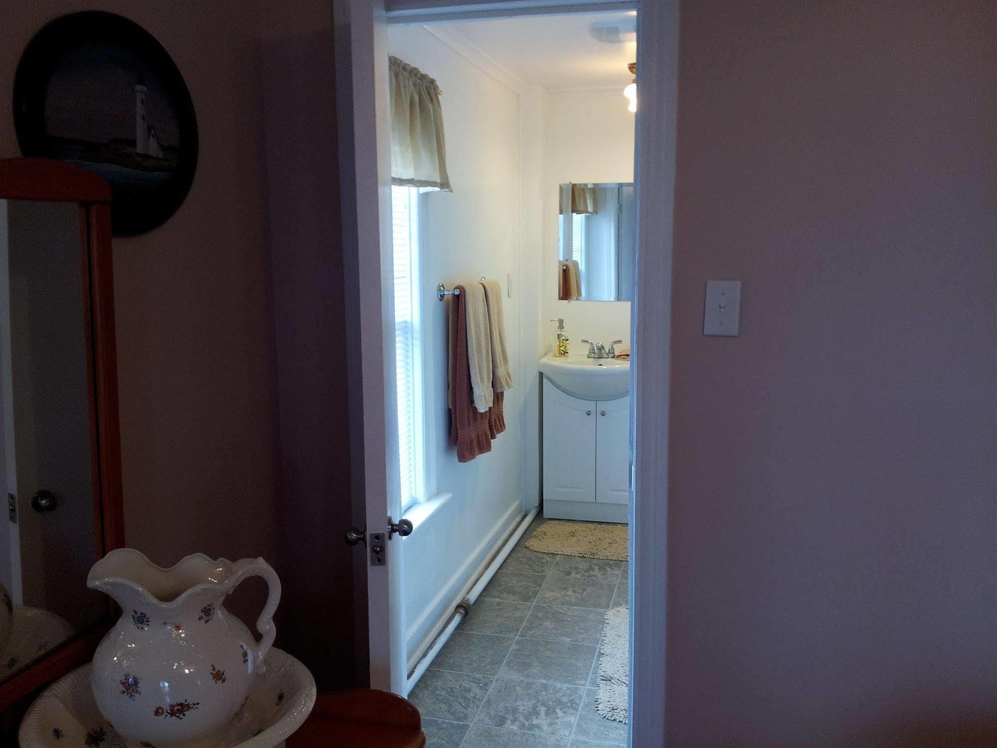 The Spaniards Room Heritage Home Spaniards Bay 외부 사진