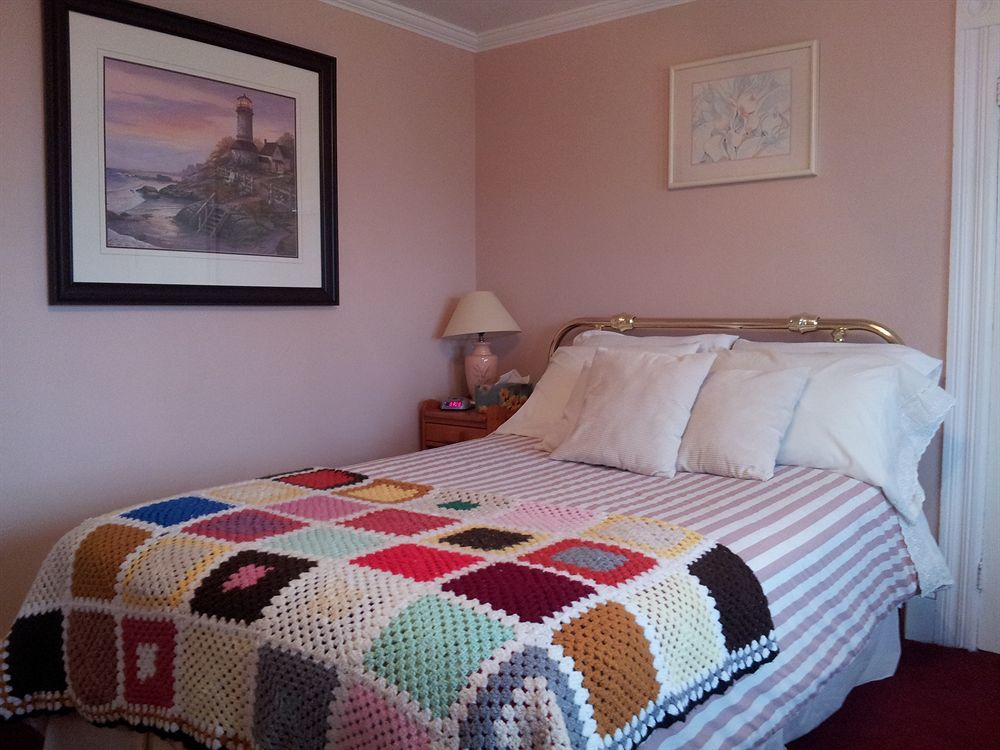 The Spaniards Room Heritage Home Spaniards Bay 외부 사진